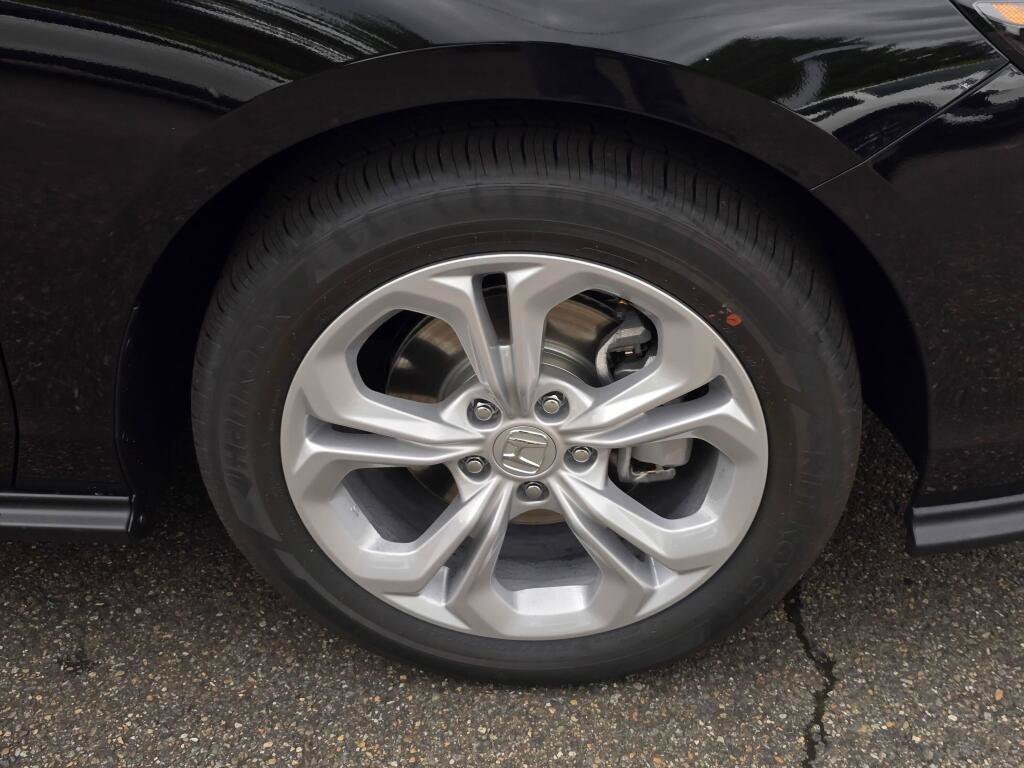 New 2026 Honda Accord LX image 9