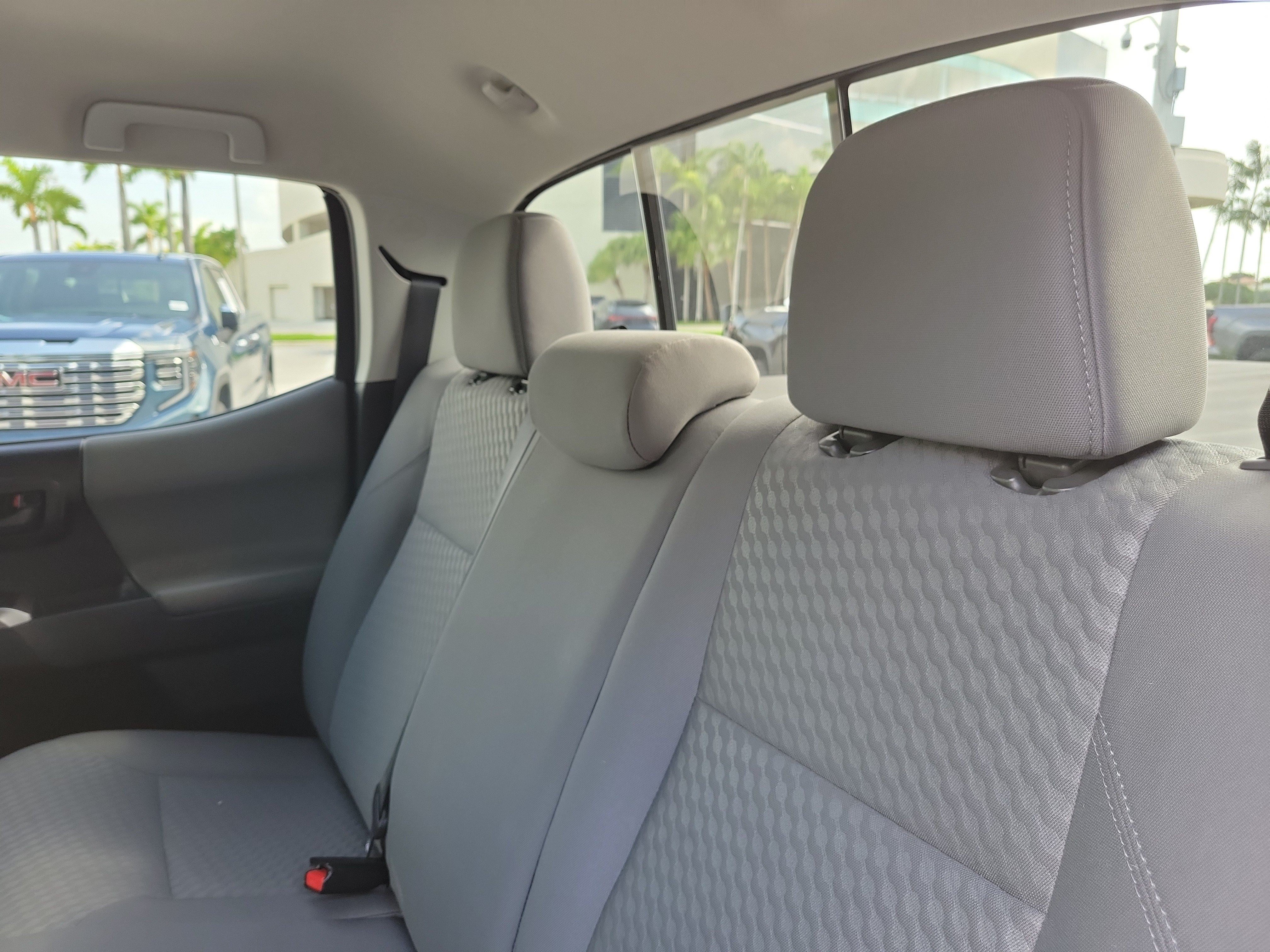 Used 2021 Toyota Tacoma SR5 RWD image 12