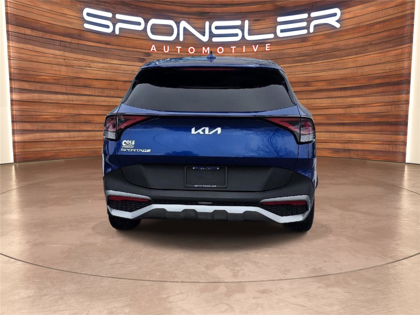 Used 2023 Kia Sportage EX image 6