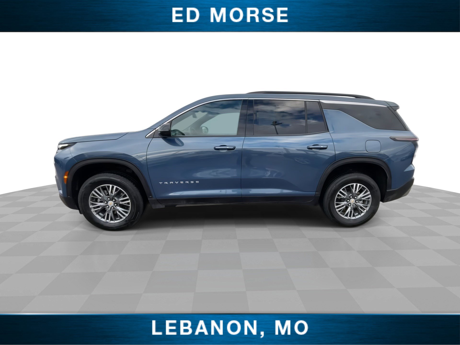 Used 2025 Chevrolet Traverse LT image 5