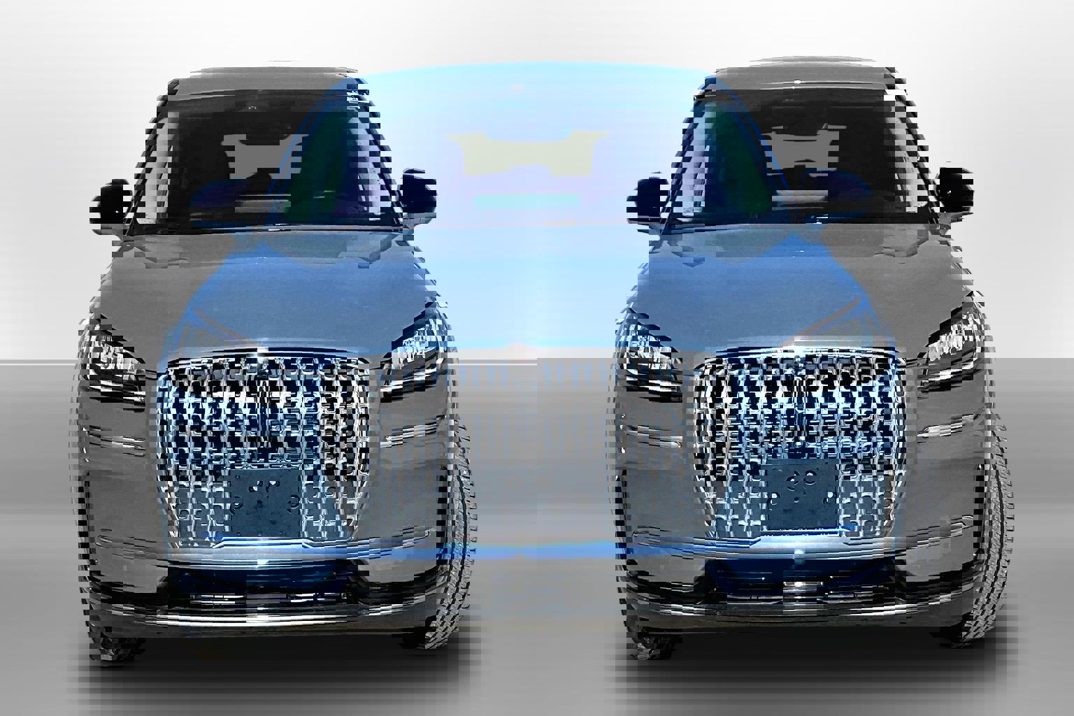 Used 2023 Lincoln Corsair AWD image 3