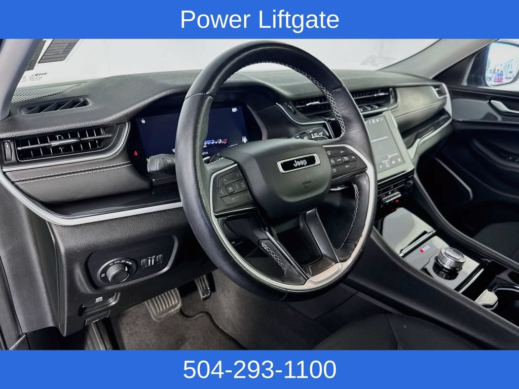 Used 2022 Jeep Grand Cherokee L Laredo w/ Luxury Tech Group I RWD image 11