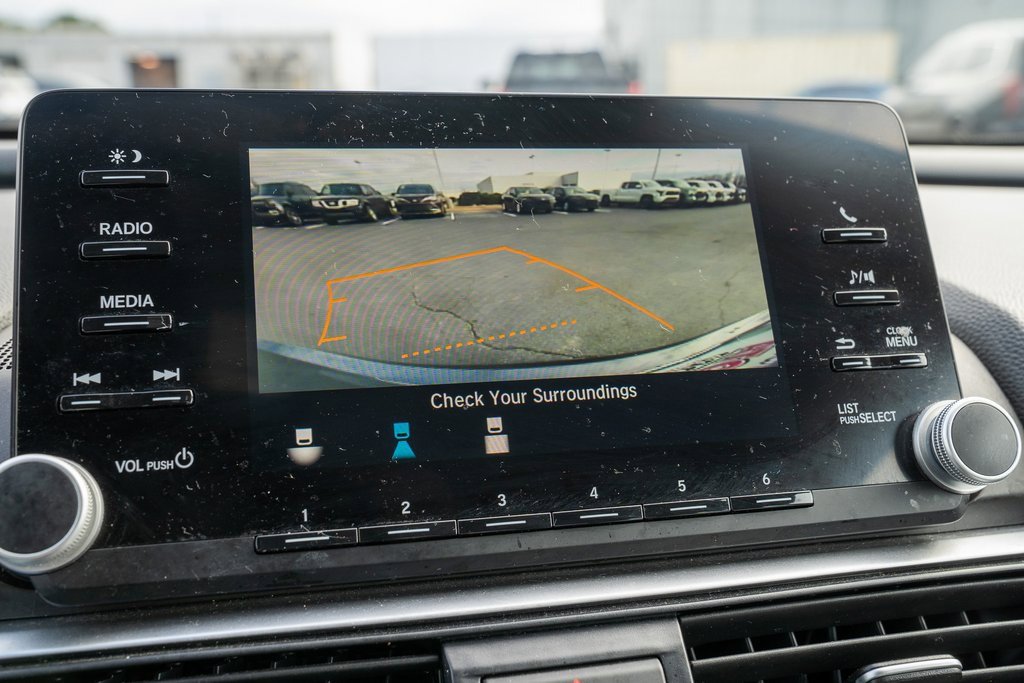 Used 2020 Honda Accord LX image 13