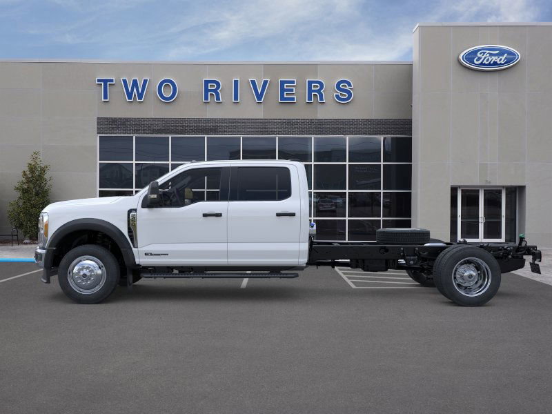 New 2026 Ford F450 XL w/ XL Chrome Package image 3