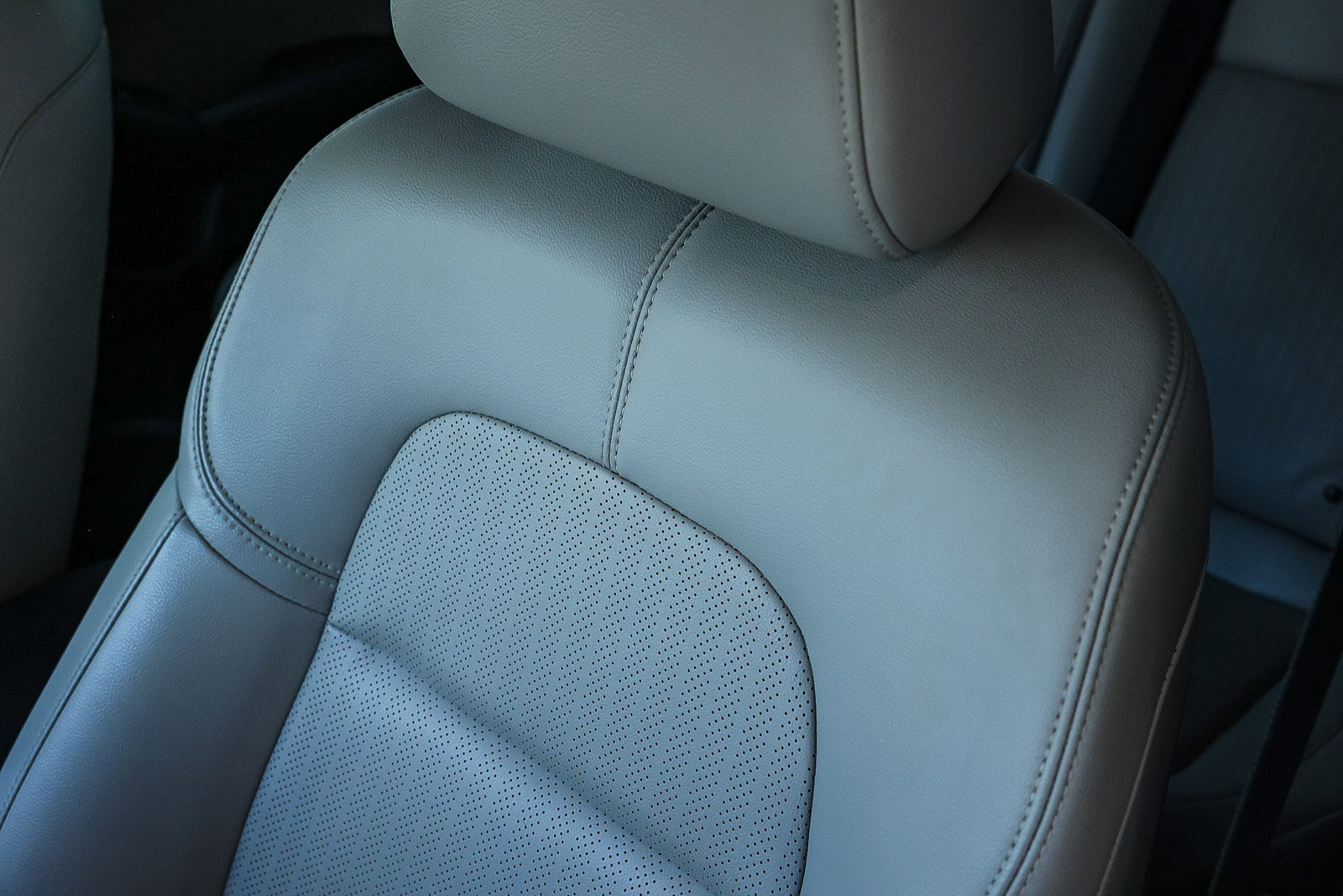 Used 2024 Honda Civic EX-L image 31