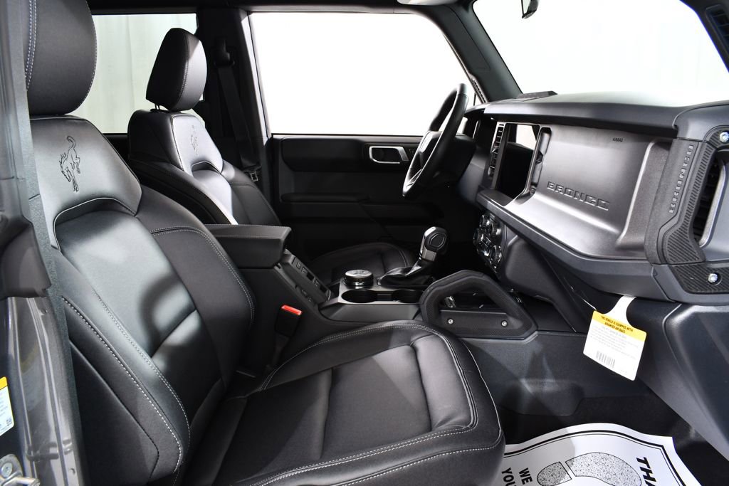 New 2025 Ford Bronco Badlands image 10