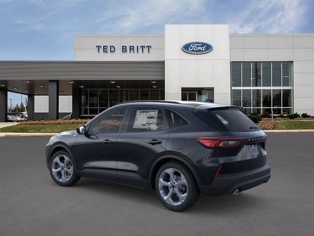New 2026 Ford Escape ST-Line w/ Tech Pack #1 AWD/4WD image 5