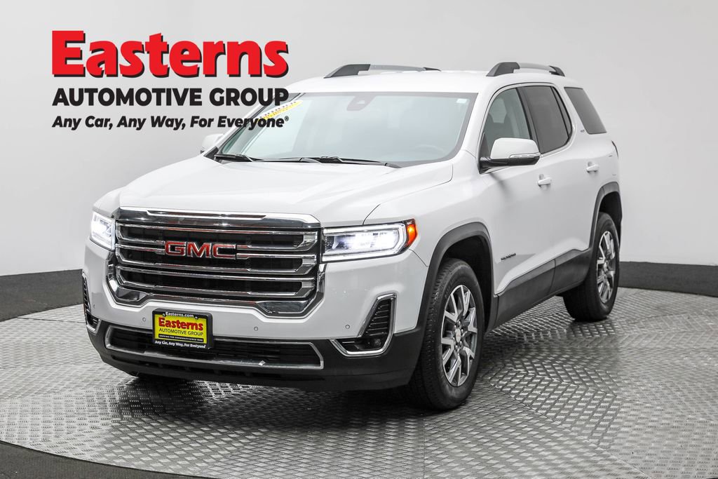 Used 2023 GMC Acadia SLT image 1