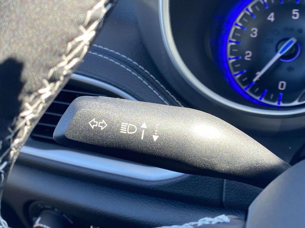 New 2026 Chrysler Pacifica Select image 48