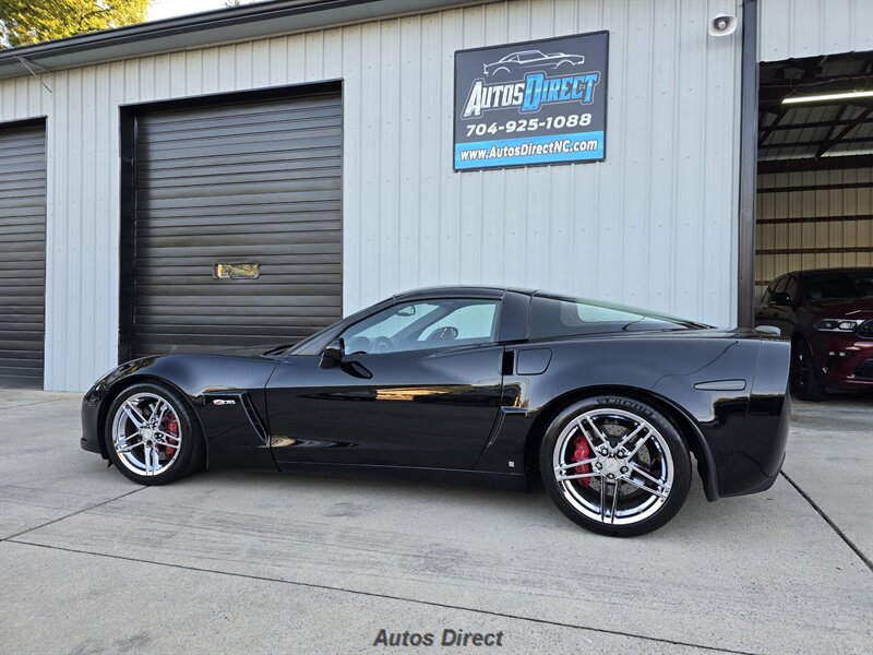 Used 2006 Chevrolet Corvette Z06 w/ Preferred Equipment Group RWD image 11