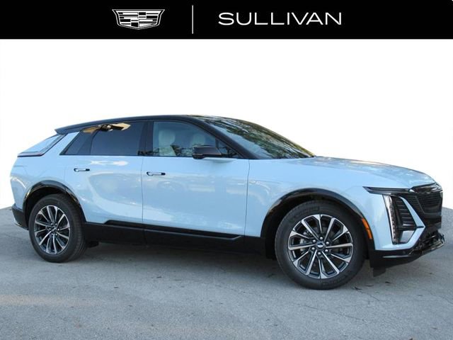 New 2026 Cadillac Lyriq Sport image 2