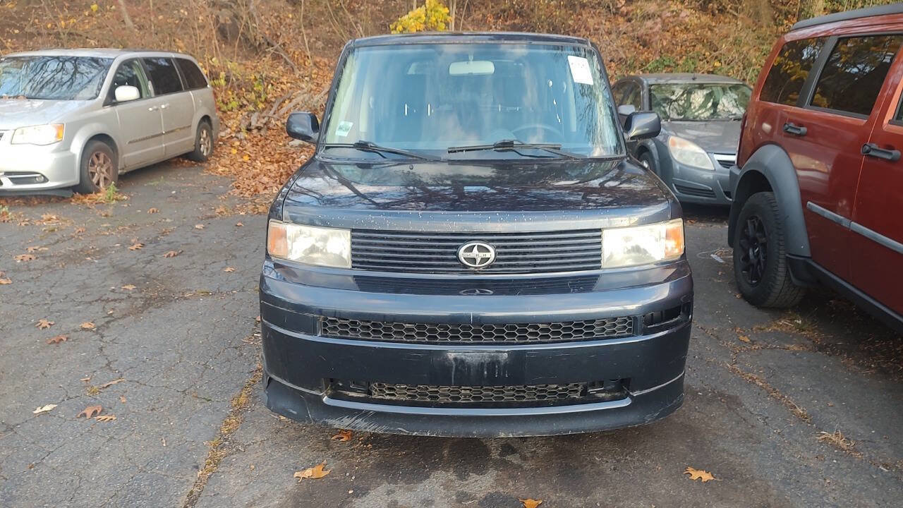 Used 2006 Scion xB image 2