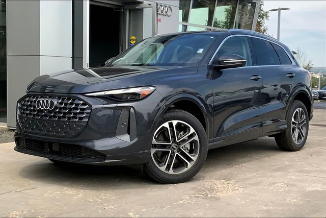 New 2025 Audi Q5 Premium