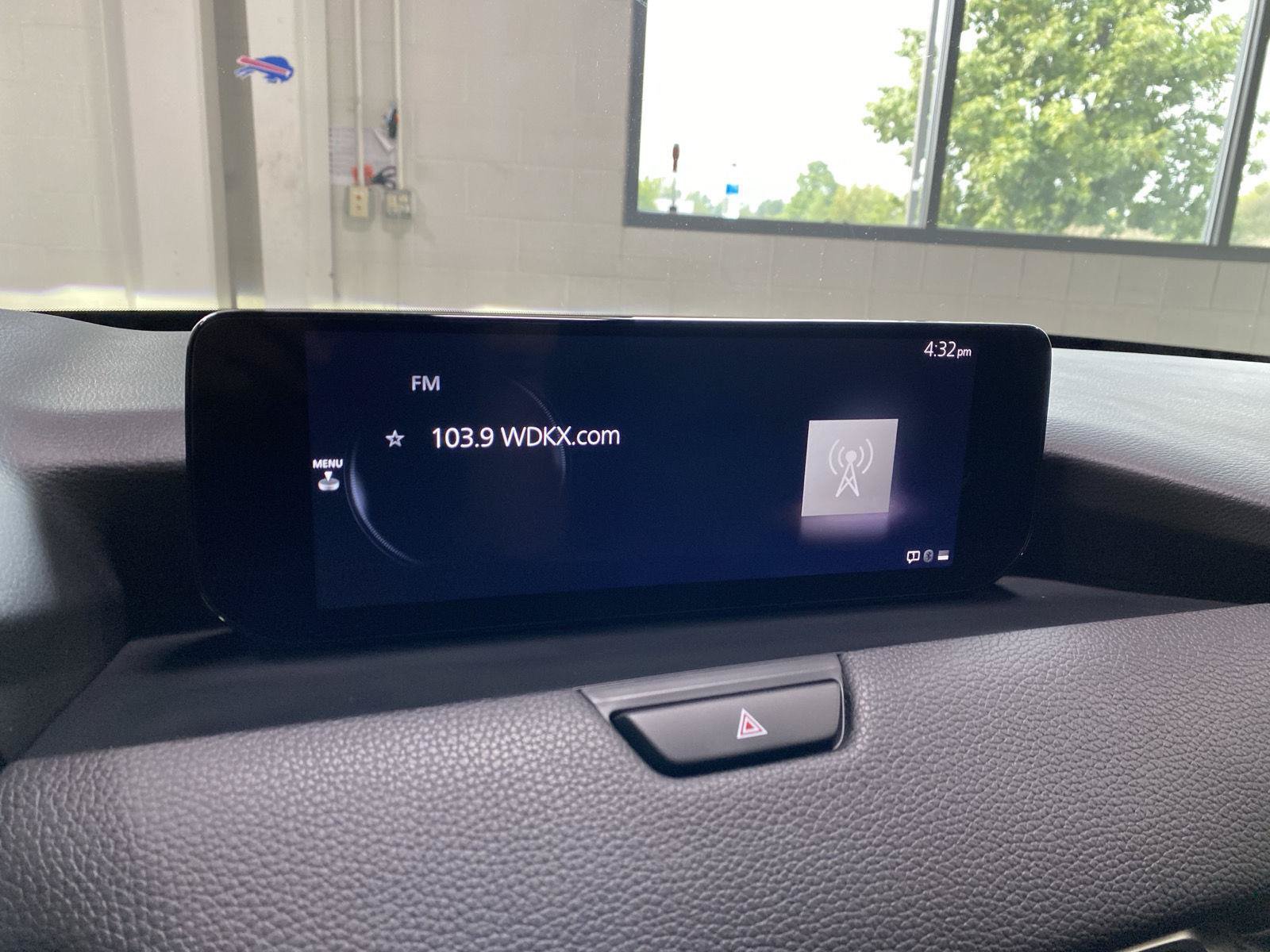 Certified 2024 MAZDA CX-90 Plug-In Hybrid w/ Preferred AWD/4WD image 25