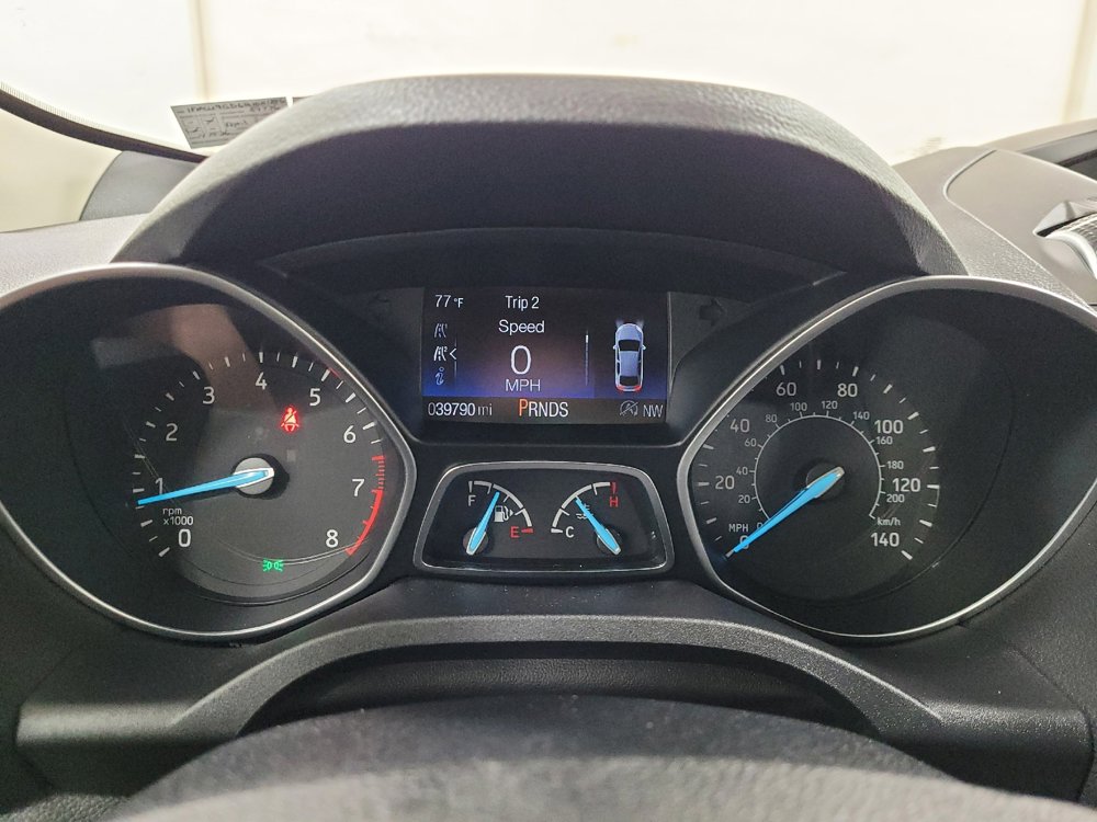 Used 2017 Ford Escape SE w/ SE Cold Weather Package AWD/4WD image 23