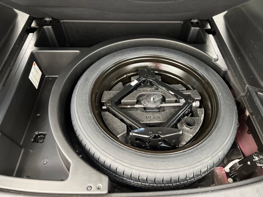 Used 2025 Chevrolet Blazer RS image 36