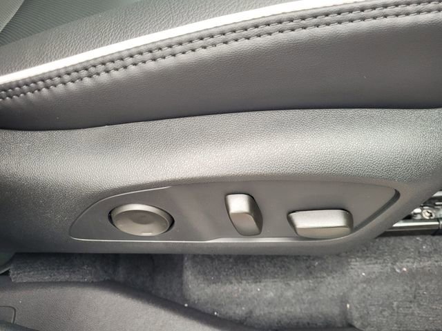 New 2026 GMC Acadia Denali w/ Super Cruise Package image 17