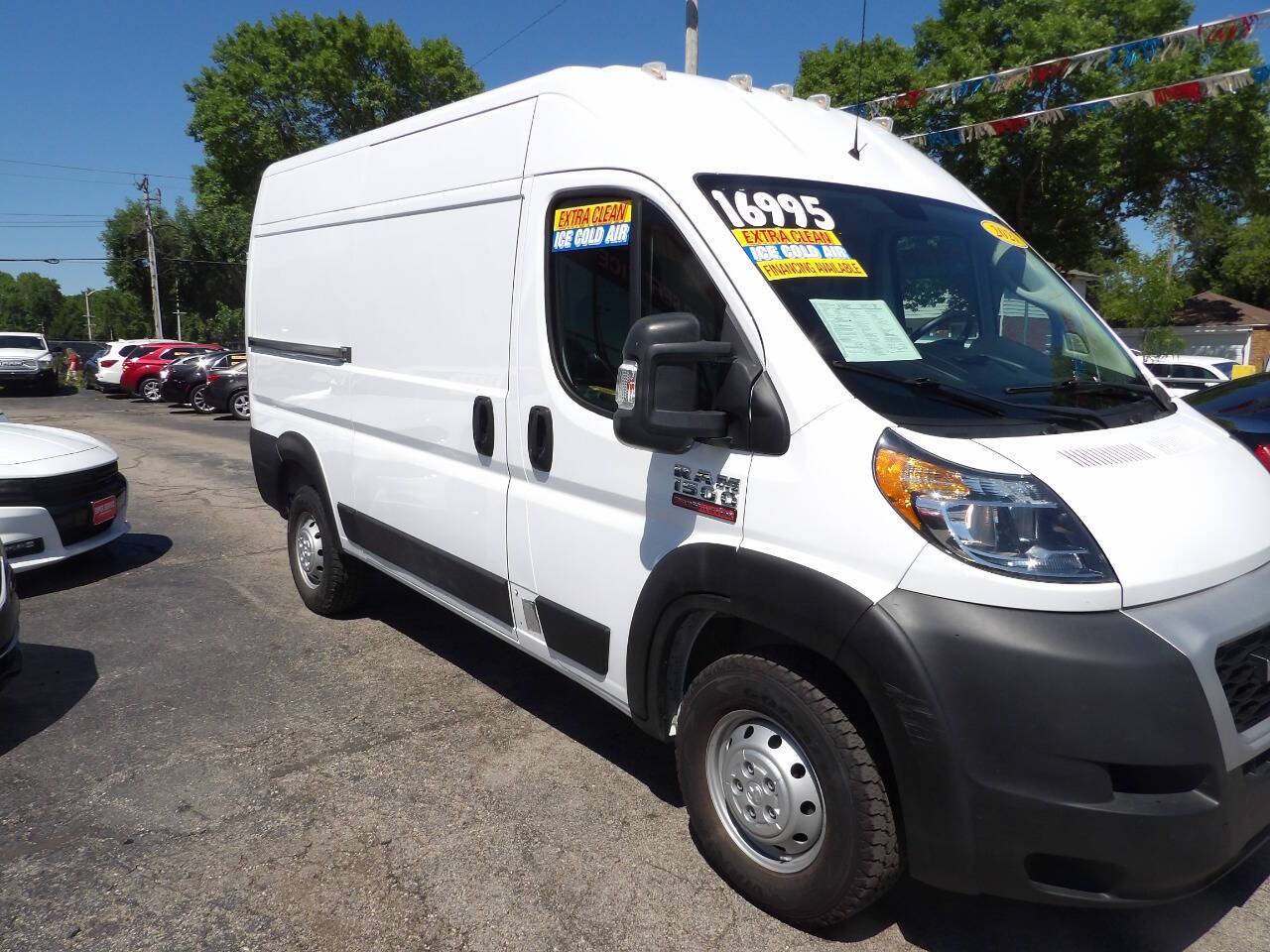 Used 2021 RAM ProMaster 1500 w/ Interior LED Lighting Group FWD image 3