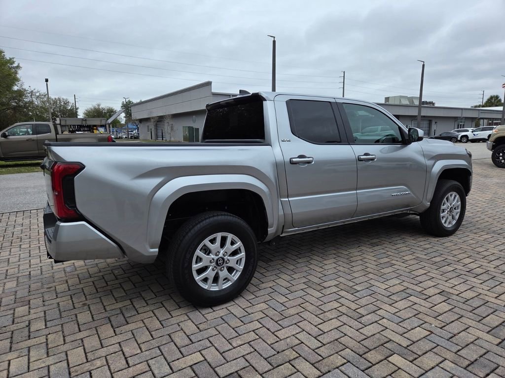 Certified 2024 Toyota Tacoma SR5 image 11