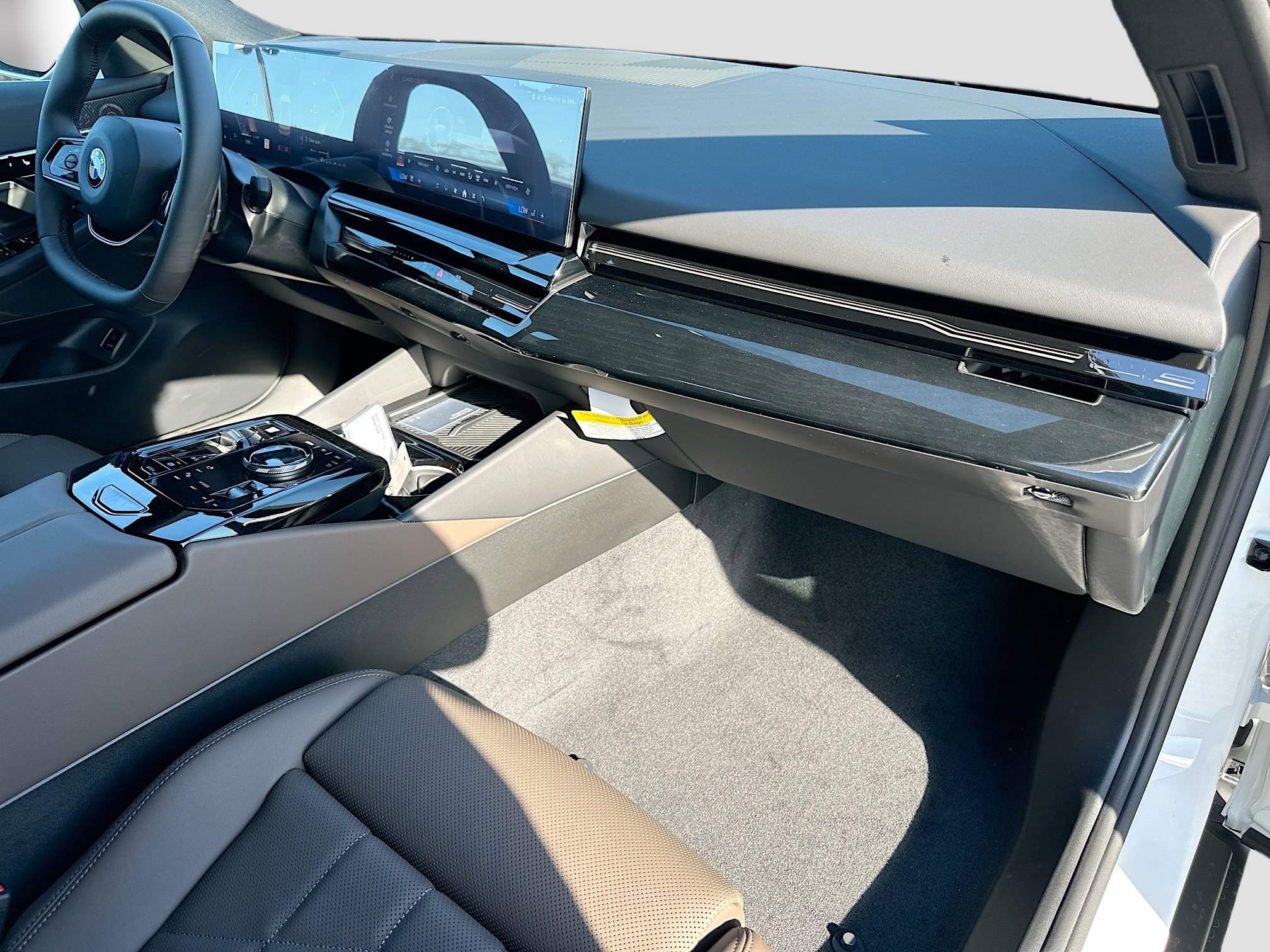 New 2026 BMW 530i image 24