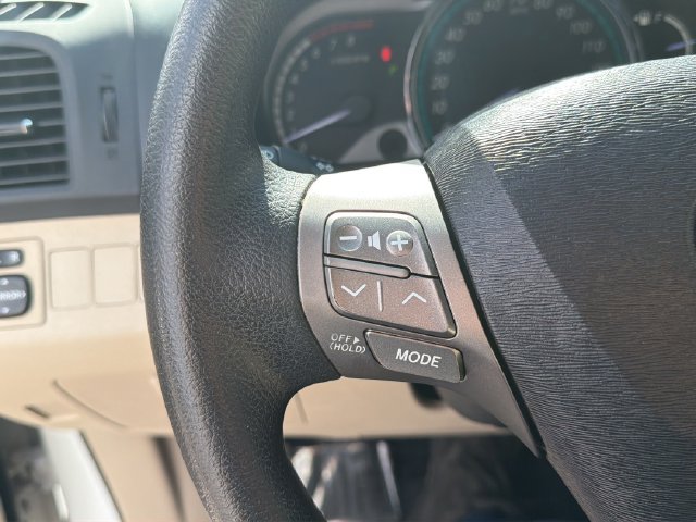 Used 2012 Toyota Venza LE FWD image 22