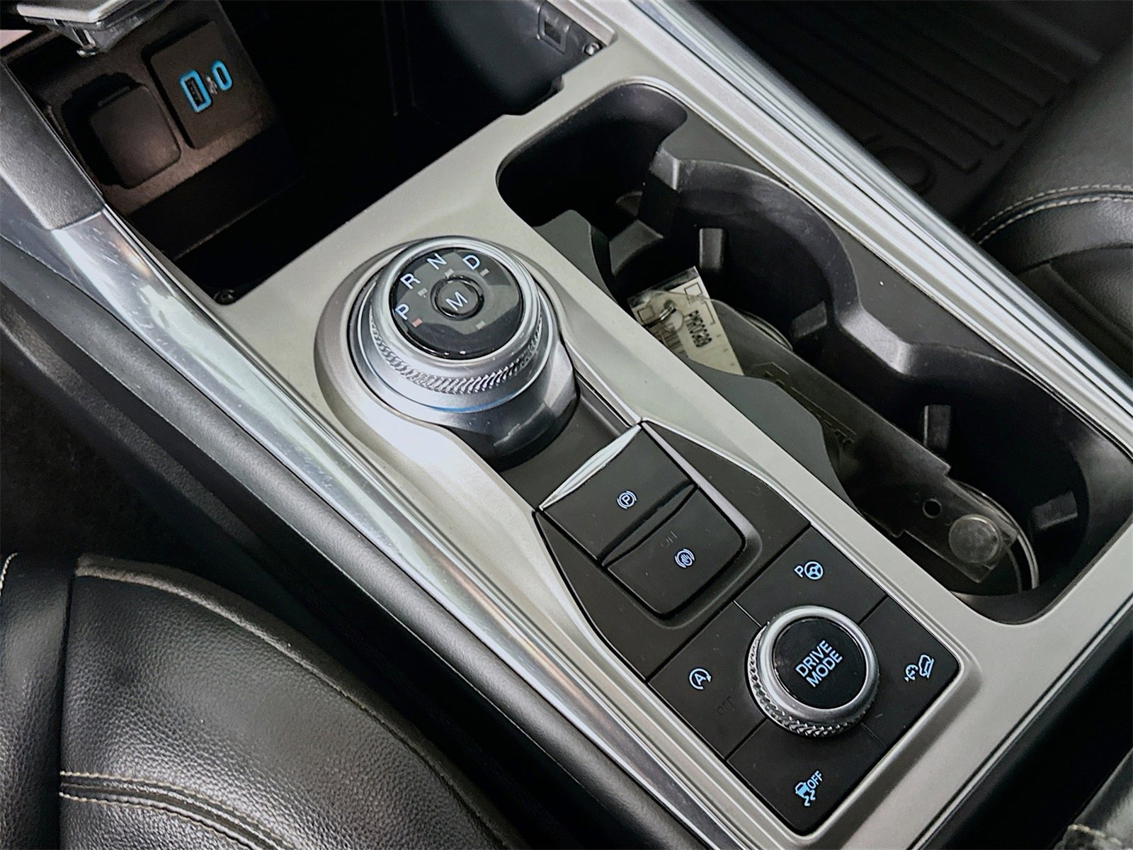 Used 2020 Ford Explorer ST w/ Premium Technology Package image 17