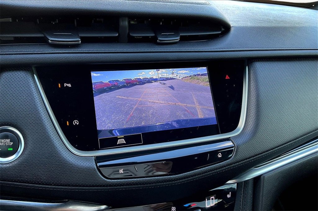 Used 2022 Cadillac XT5 Premium Luxury w/ LPO, Floor Liner Package image 16