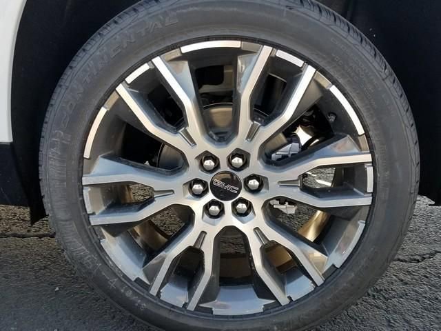 New 2026 GMC Acadia Denali Ultimate w/ LPO, Floor Liner Package image 21