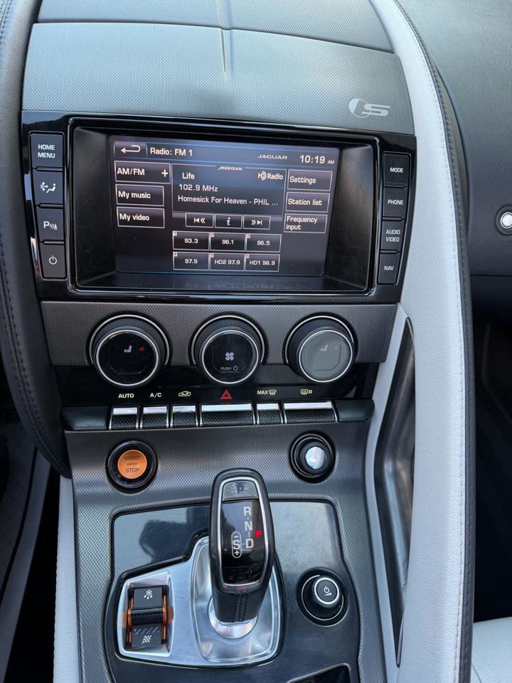 Used 2014 Jaguar F-TYPE S RWD image 16