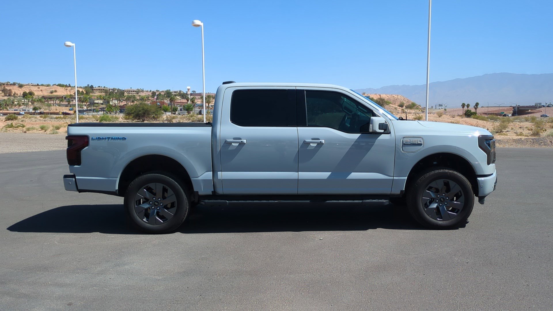 Used 2023 Ford F150 Lightning Lariat w/ Tow Technology Package image 2
