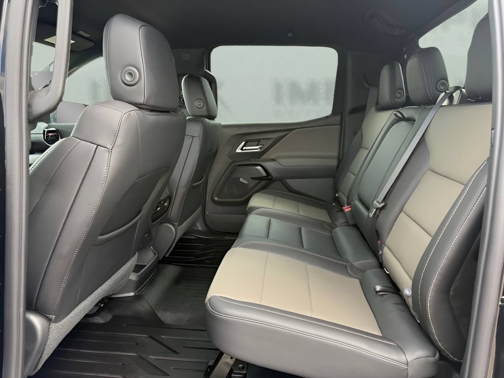 Used 2026 Chevrolet Silverado EV Trail Boss AWD/4WD image 12