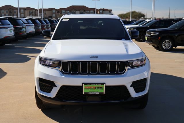 New 2026 Jeep Grand Cherokee Laredo X image 2
