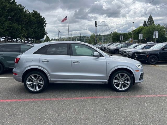 Used 2018 Audi Q3 2.0T Premium Plus w/ Premium Plus Package AWD/4WD image 4