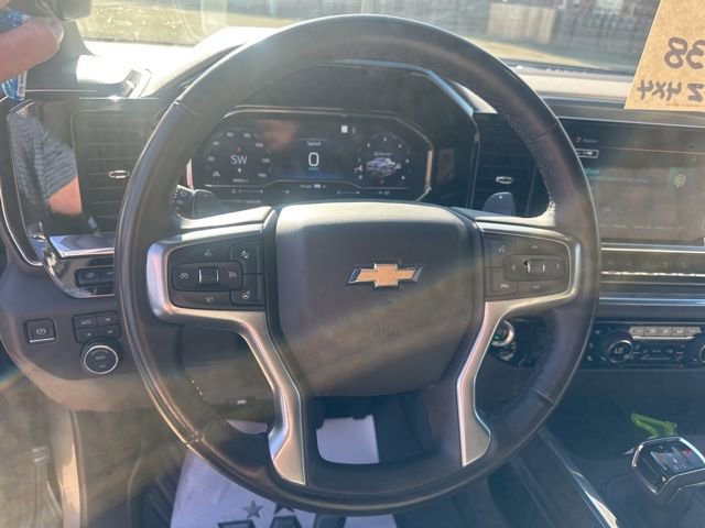 Used 2024 Chevrolet Silverado 1500 LTZ image 17