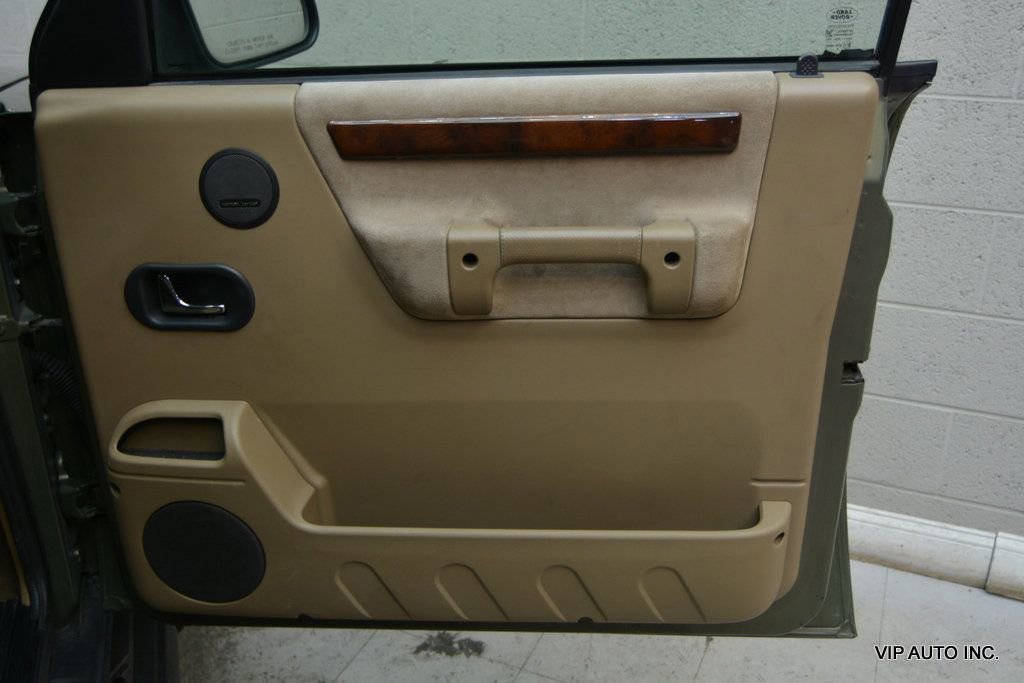 Used 2000 Land Rover Discovery image 8