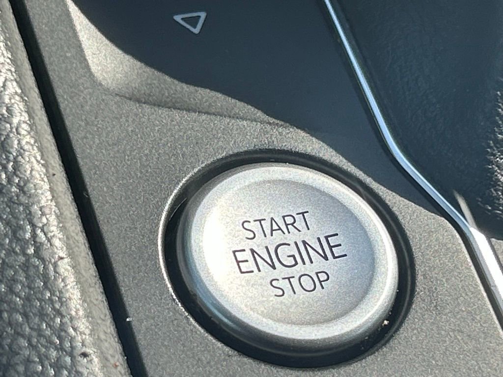 Certified 2023 Volkswagen Atlas SE image 54