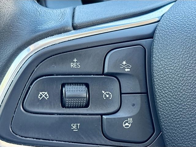 Used 2023 Buick Envision Avenir image 35