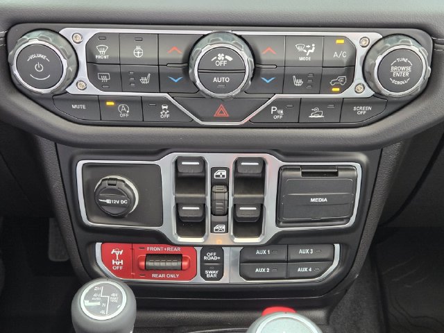 New 2026 Jeep Wrangler Unlimited Rubicon AWD/4WD image 15