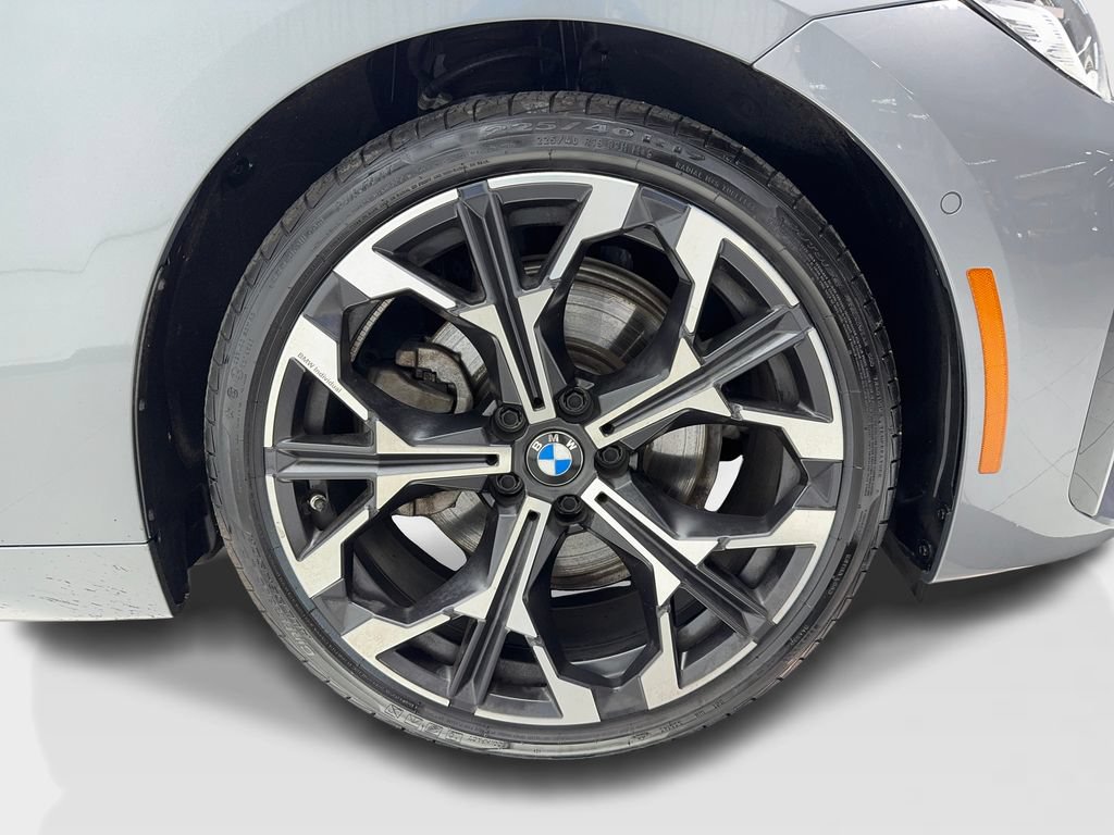 Used 2025 BMW 230i Coupe w/ Premium Package RWD image 42