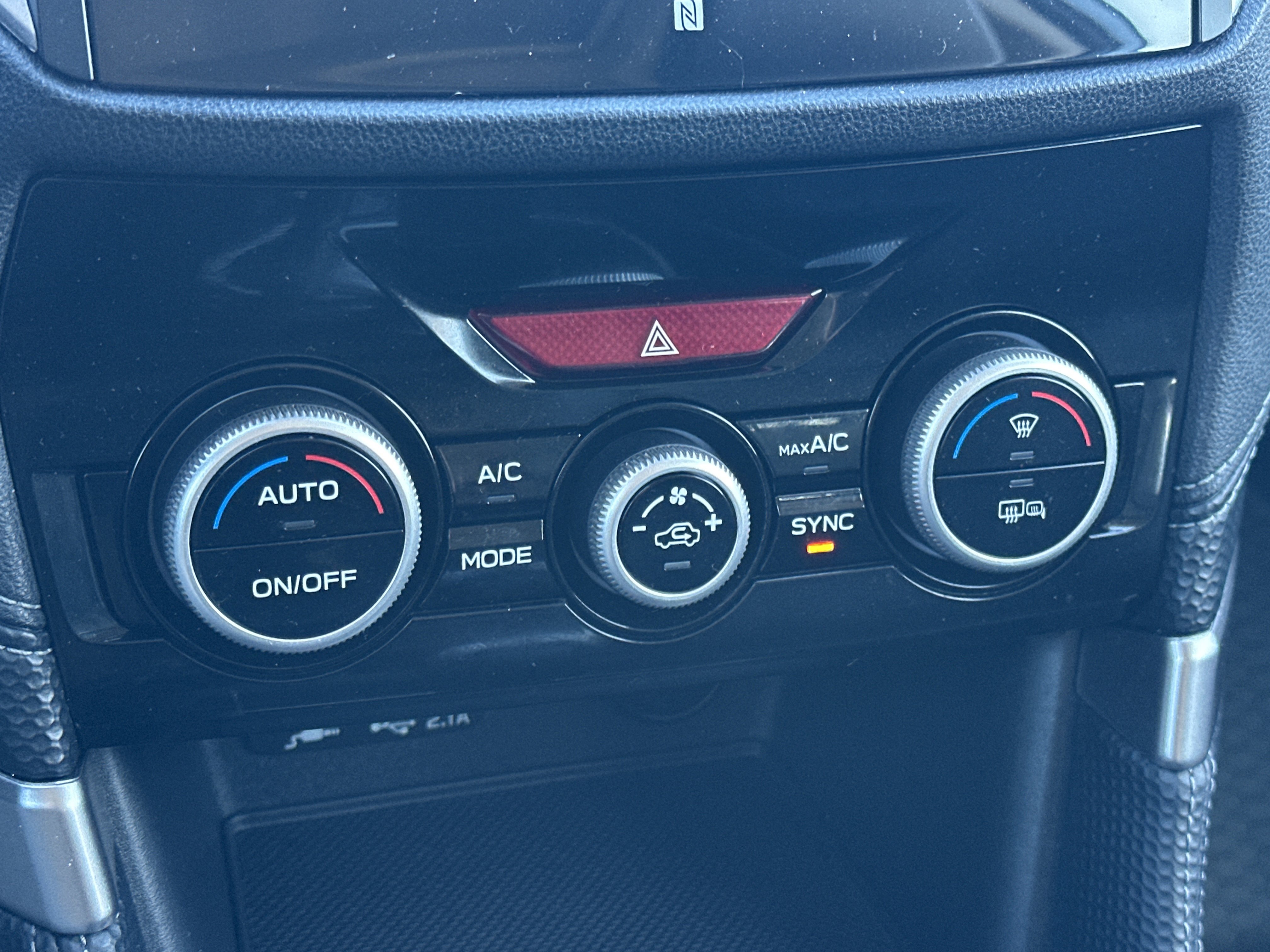 Used 2022 Subaru Forester Limited image 32