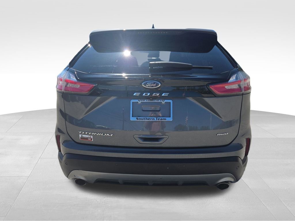 Used 2022 Ford Edge Titanium w/ Equipment Group 301A AWD/4WD image 5