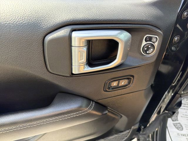 Used 2021 Jeep Wrangler Unlimited Sahara w/ Cold Weather Group AWD/4WD image 14