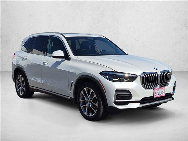 Used 2023 BMW X5 xDrive40i AWD/4WD image 3