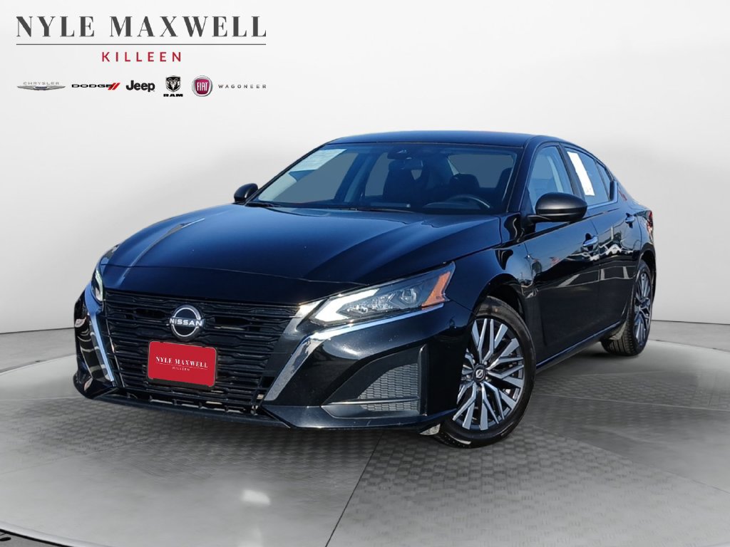 Used 2025 Nissan Altima 2.5 SV