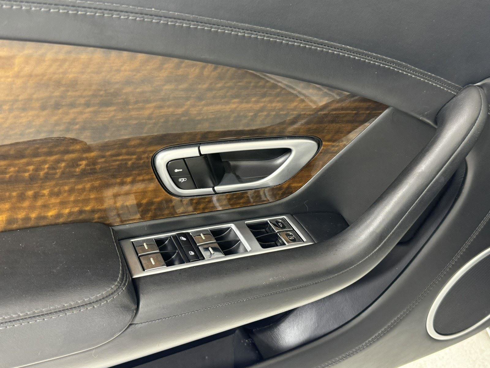 Used 2013 Bentley Continental GT image 25