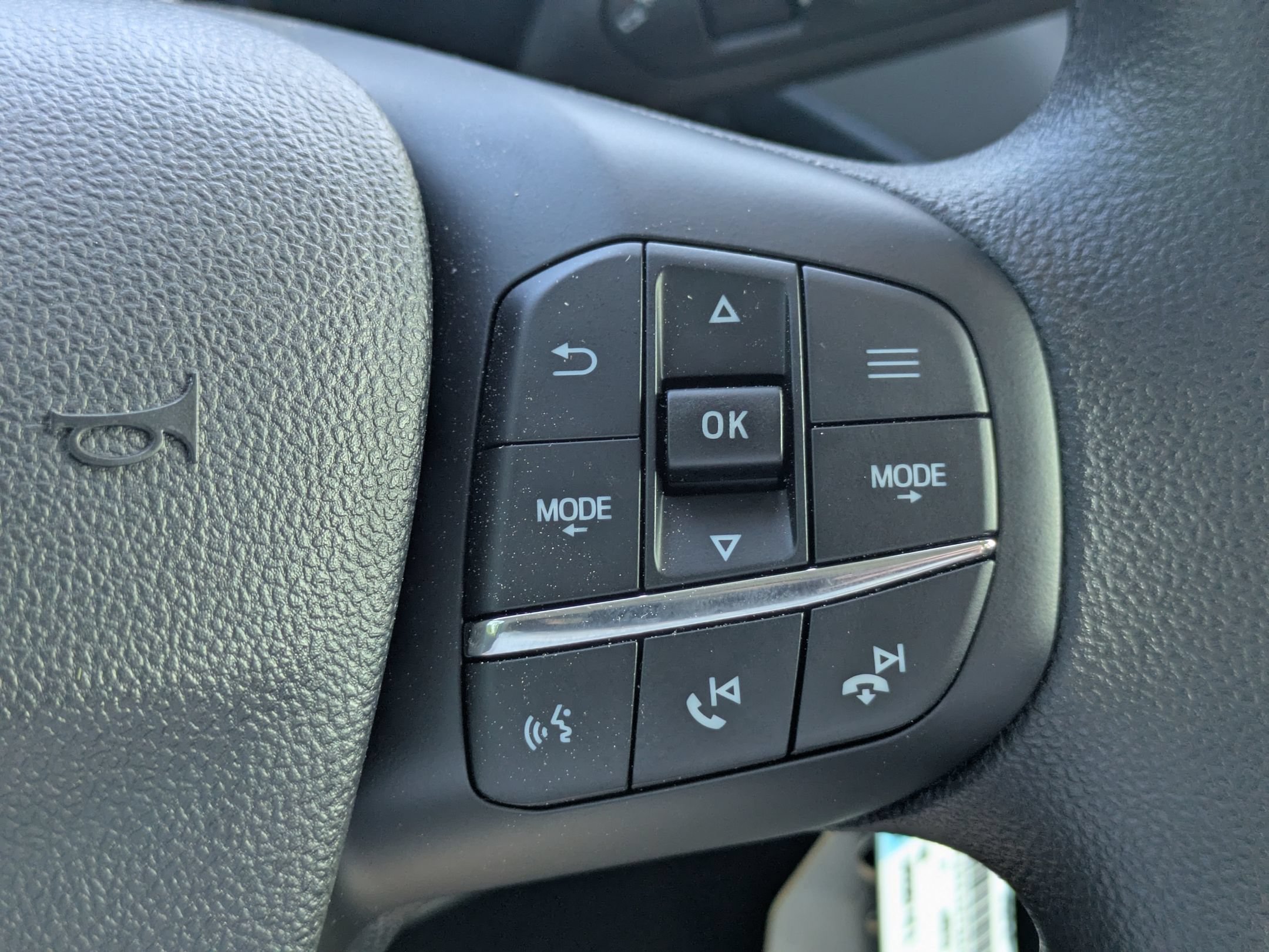 New 2026 Ford Maverick XL FWD image 13