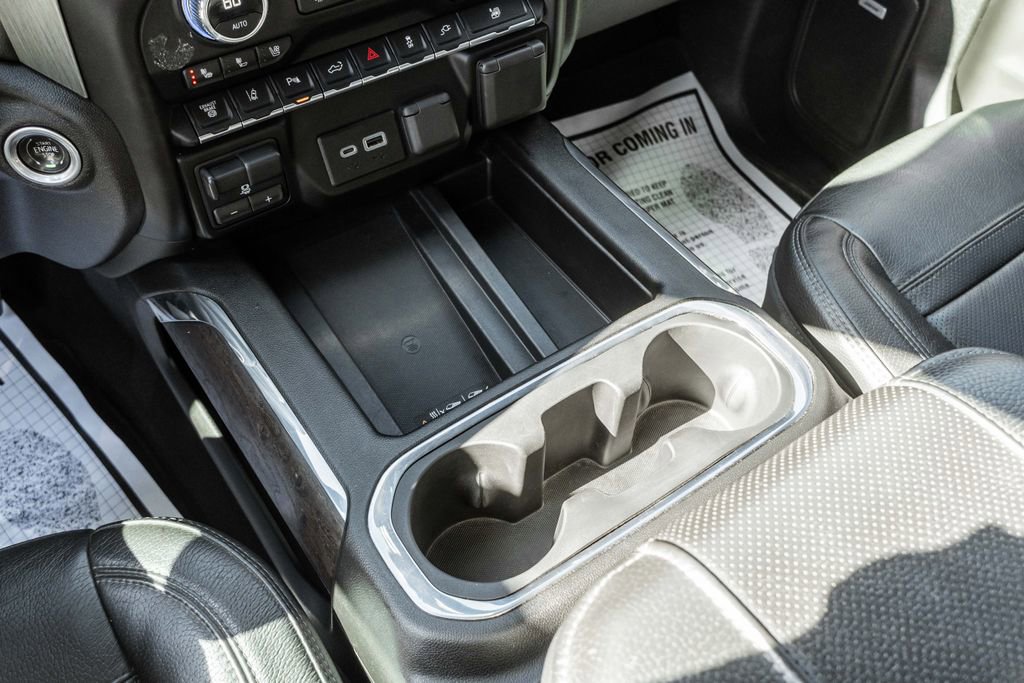 Used 2023 GMC Sierra 3500 Denali w/ Denali Ultimate Package image 24