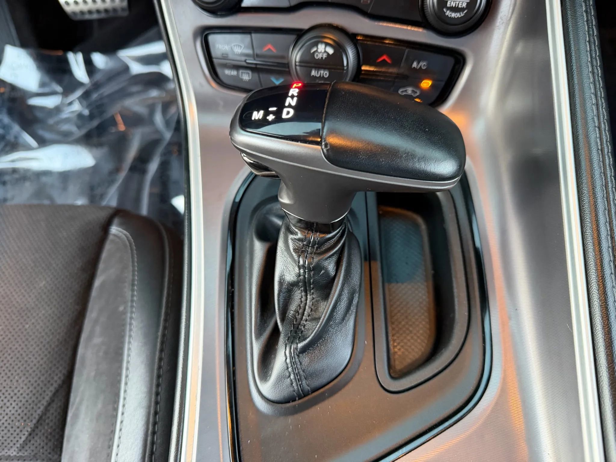 Used 2022 Dodge Challenger GT w/ Plus Package image 23