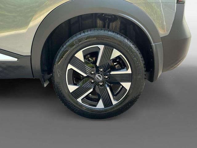 New 2026 Nissan Kicks SV w/ Cold Weather Package AWD/4WD image 16