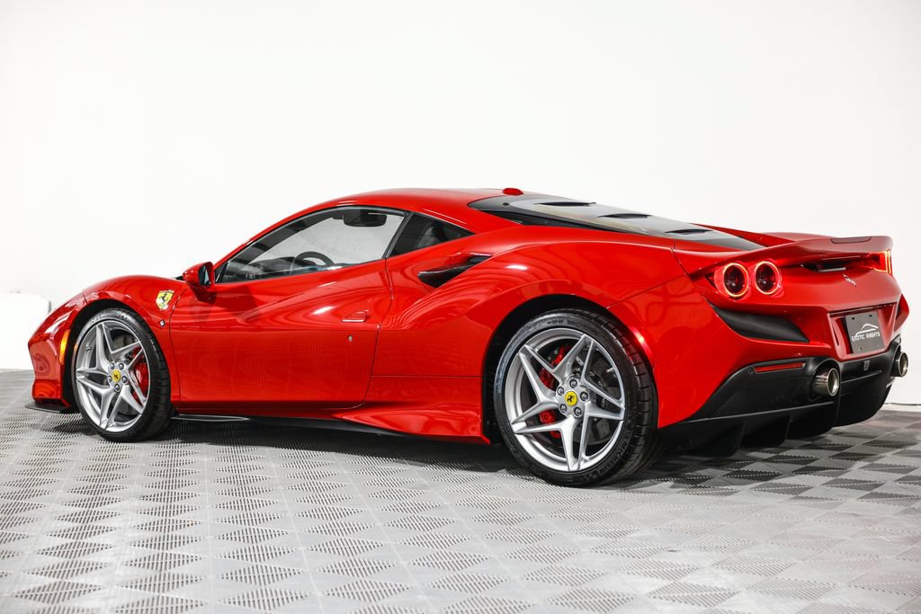 Used 2020 Ferrari F8 Tributo RWD image 17